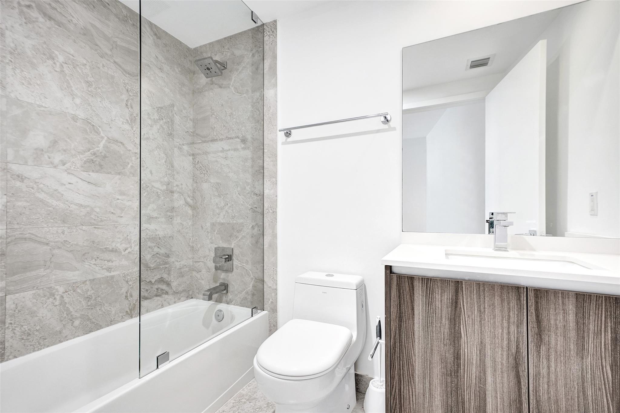 ARIA ON THE BAY CONDO - Residential Lease