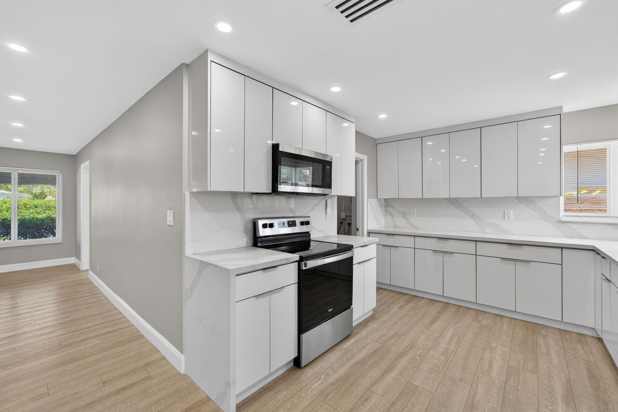 NORWOOD - Residential Lease