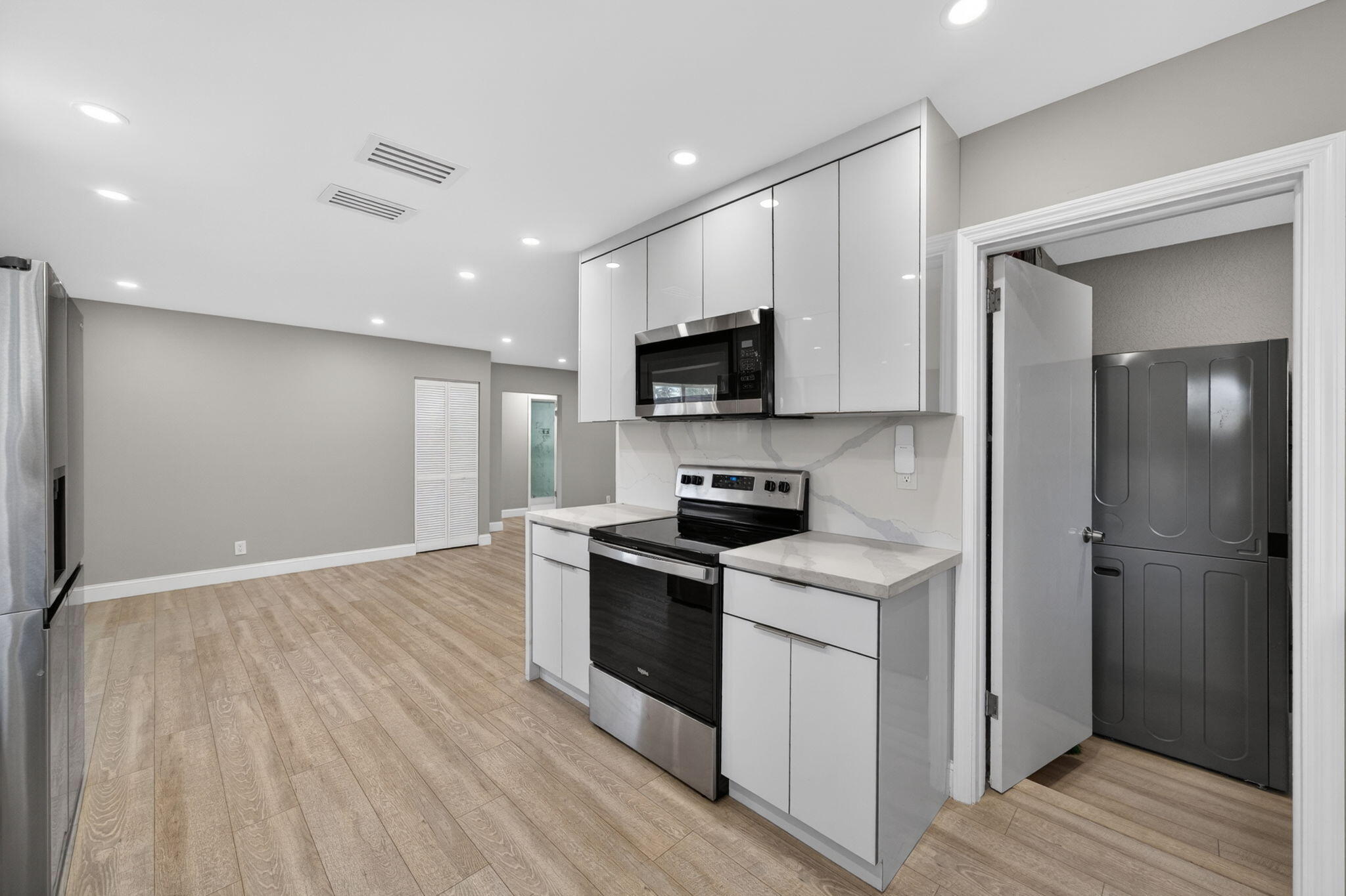NORWOOD - Residential Lease