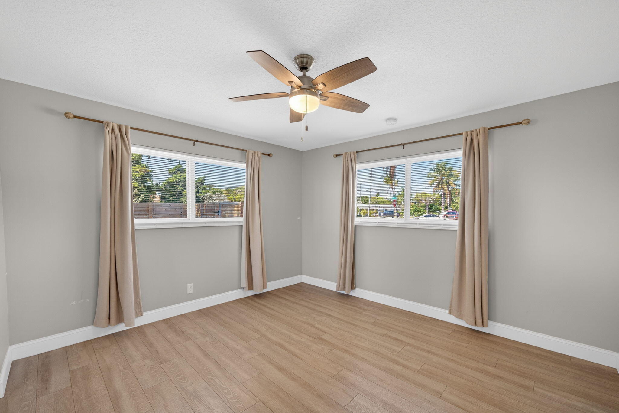 NORWOOD - Residential Lease