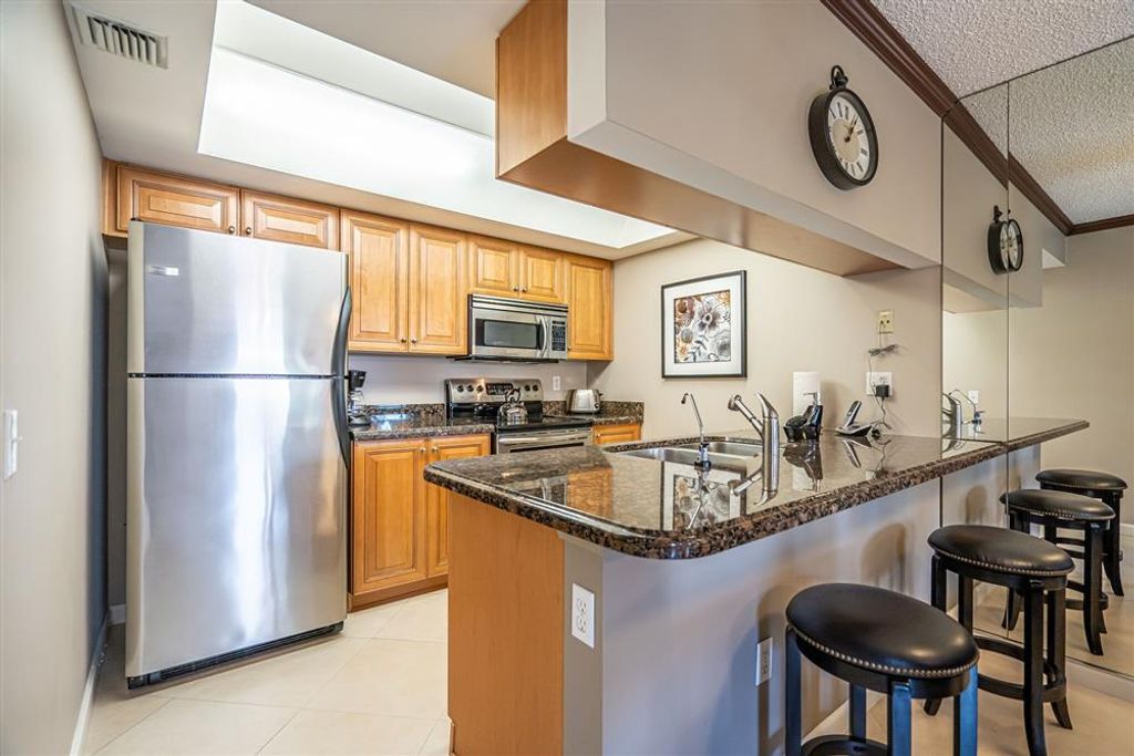 Photo of 622 Waterside Drive, Hypoluxo, FL 33462 (MLS # R11160074)