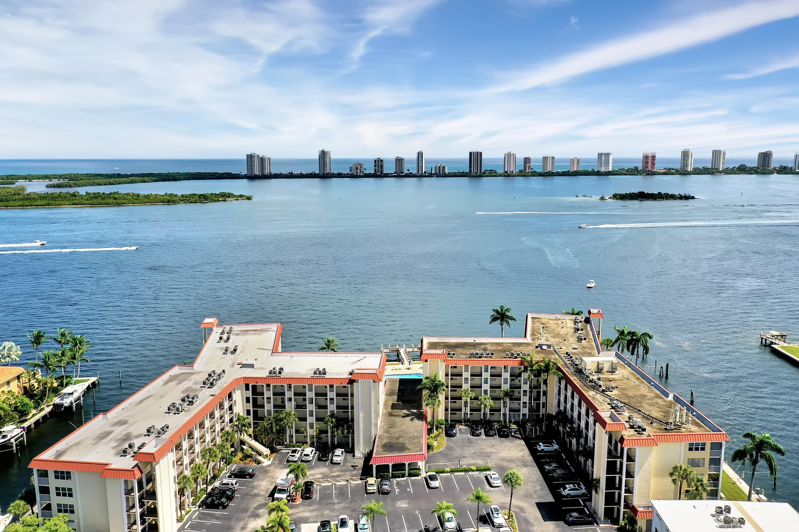 100 Paradise Harbour Boulevard 408