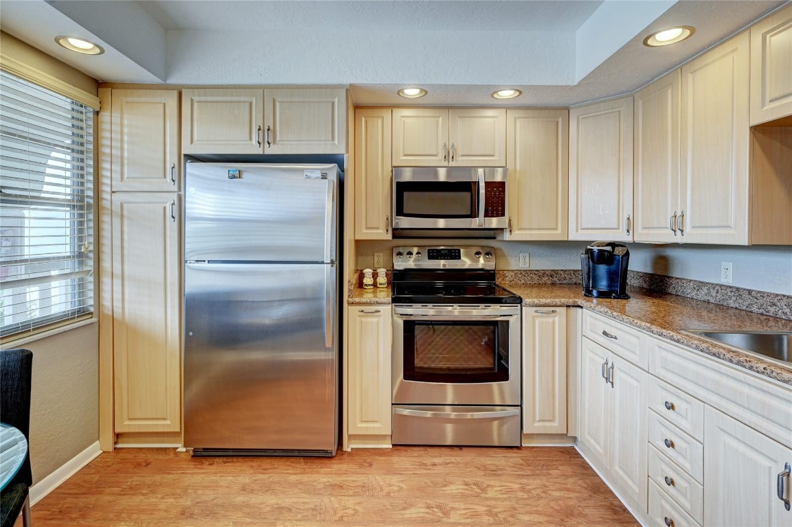 WYNMOOR VILLAGE - Residential