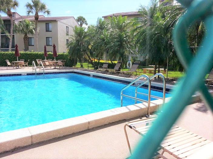 CHARTER CLUB OF PALM BEACH CONDO - Residential Lease