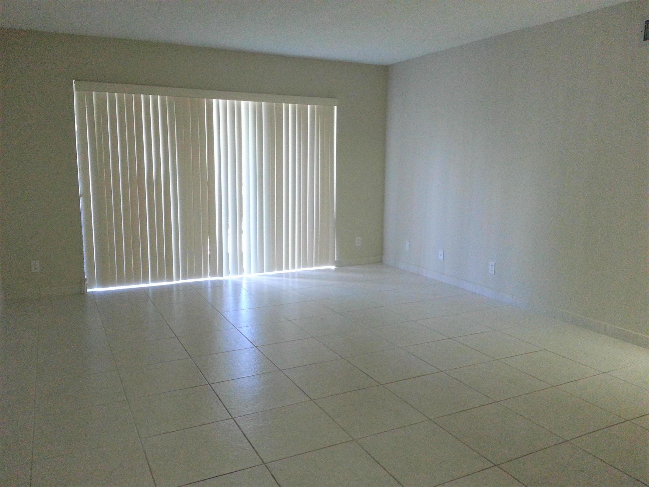 CHARTER CLUB OF PALM BEACH CONDO - Residential Lease