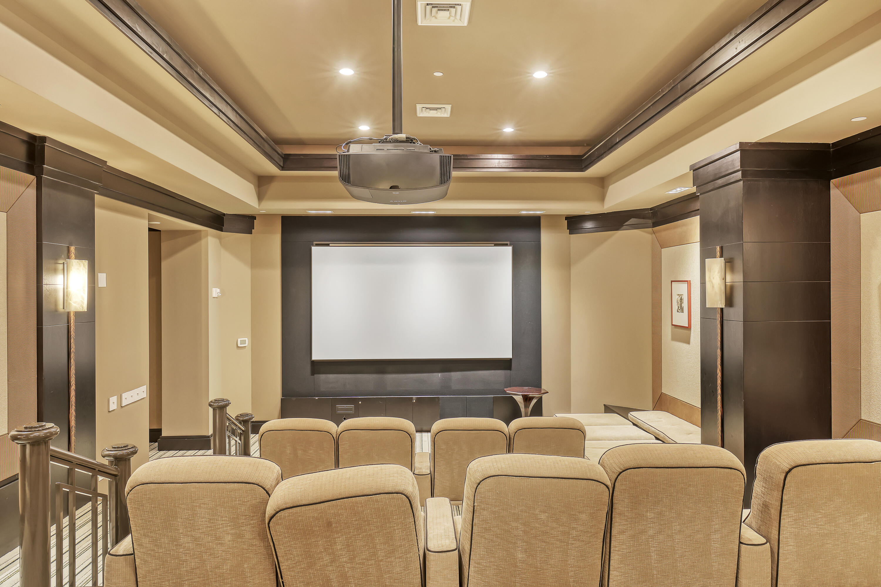 2700 NORTH OCEAN CONDO - Residential