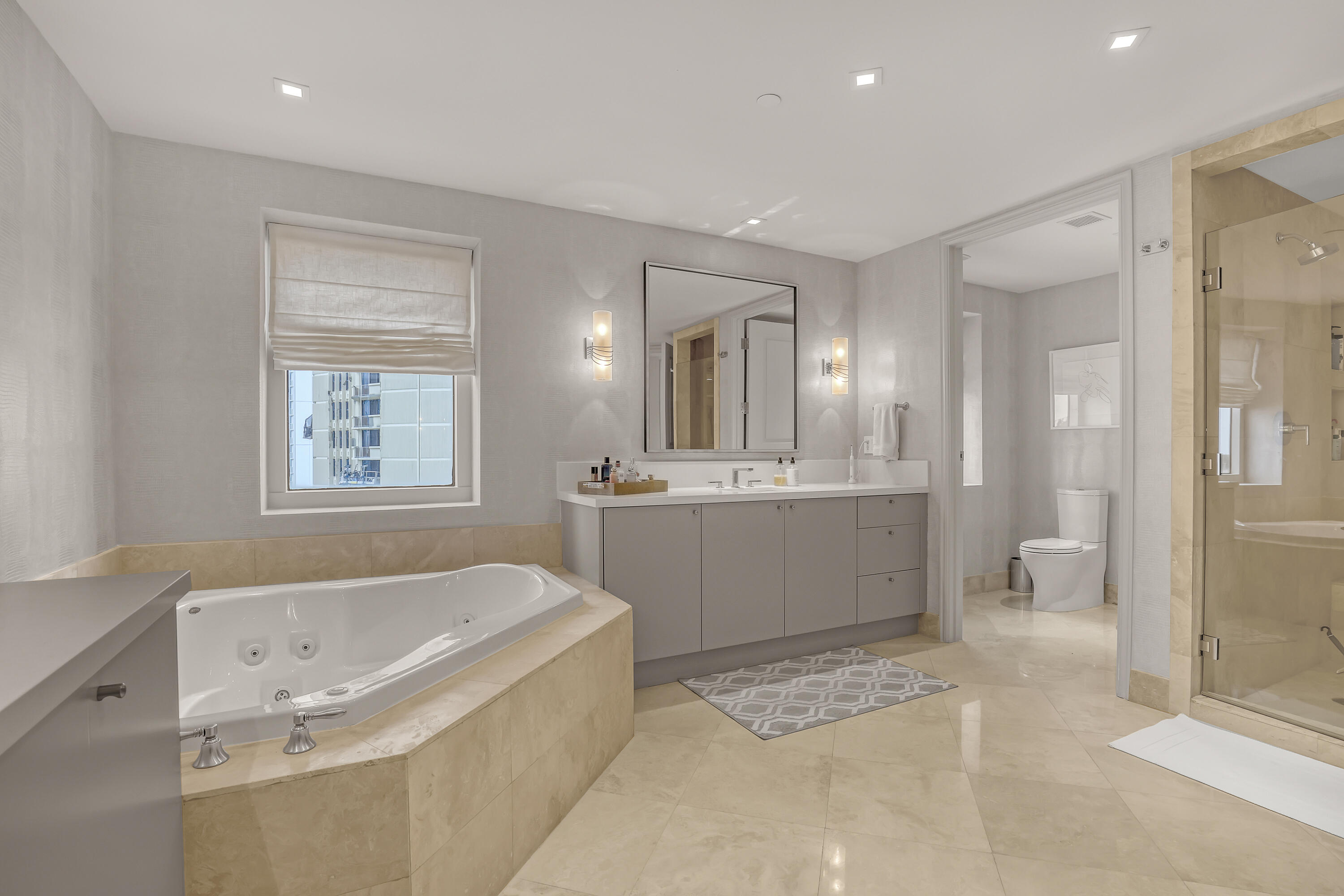 2700 NORTH OCEAN CONDO - Residential