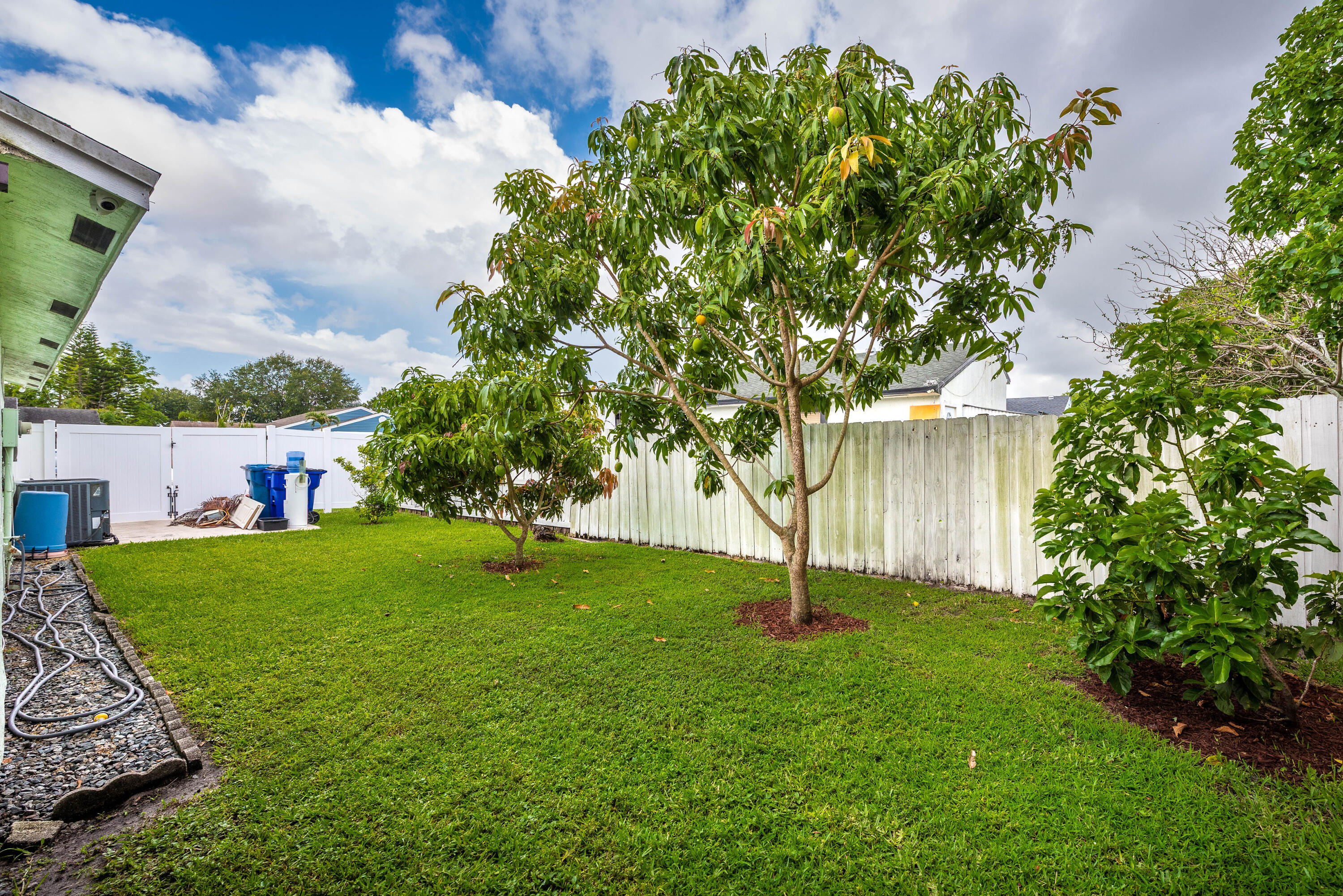 COUNTERPOINT ESTATES 6 - Residential