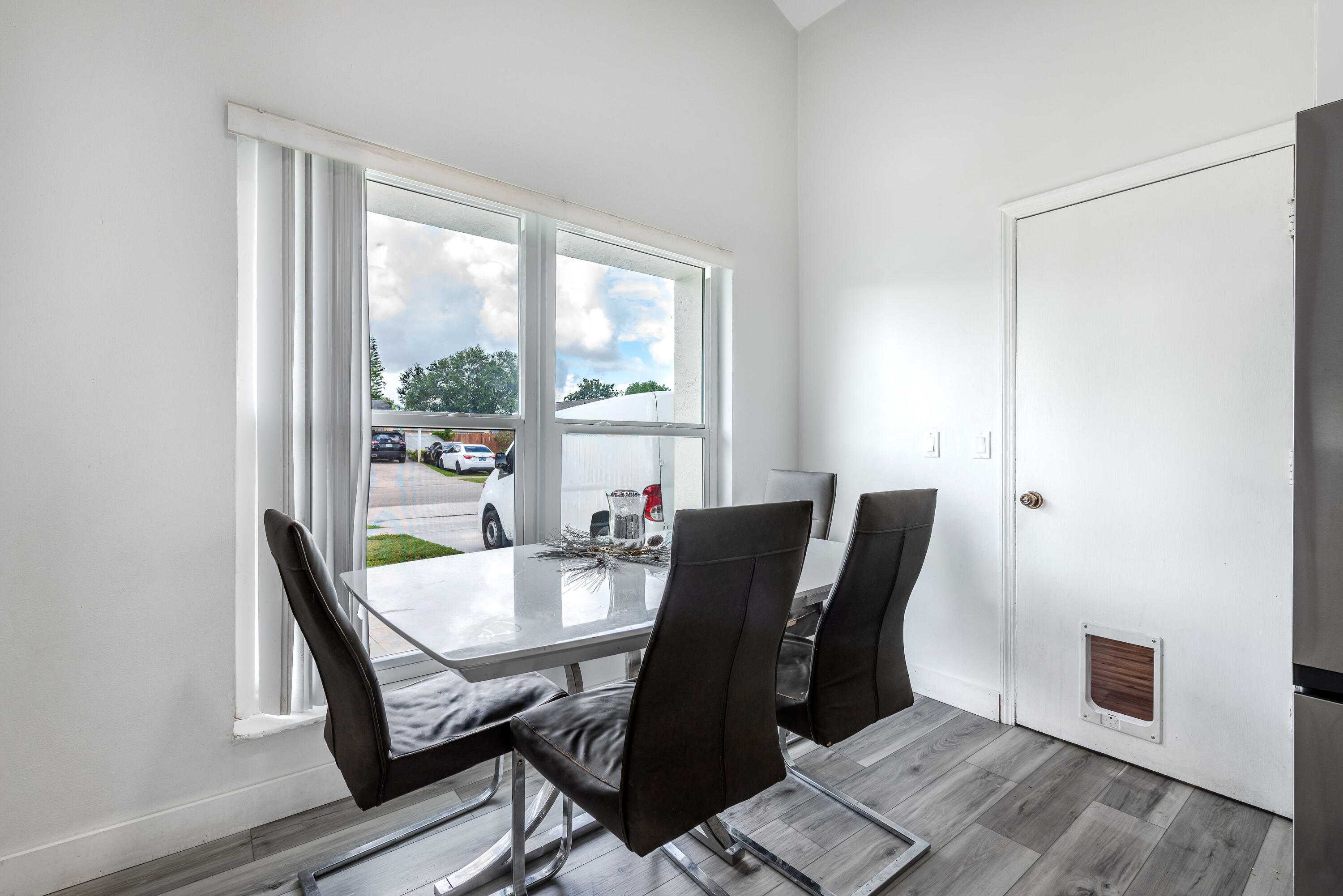 COUNTERPOINT ESTATES 6 - Residential