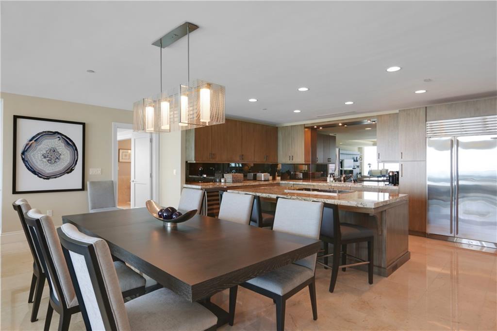 Ritz-Carlton - Residential