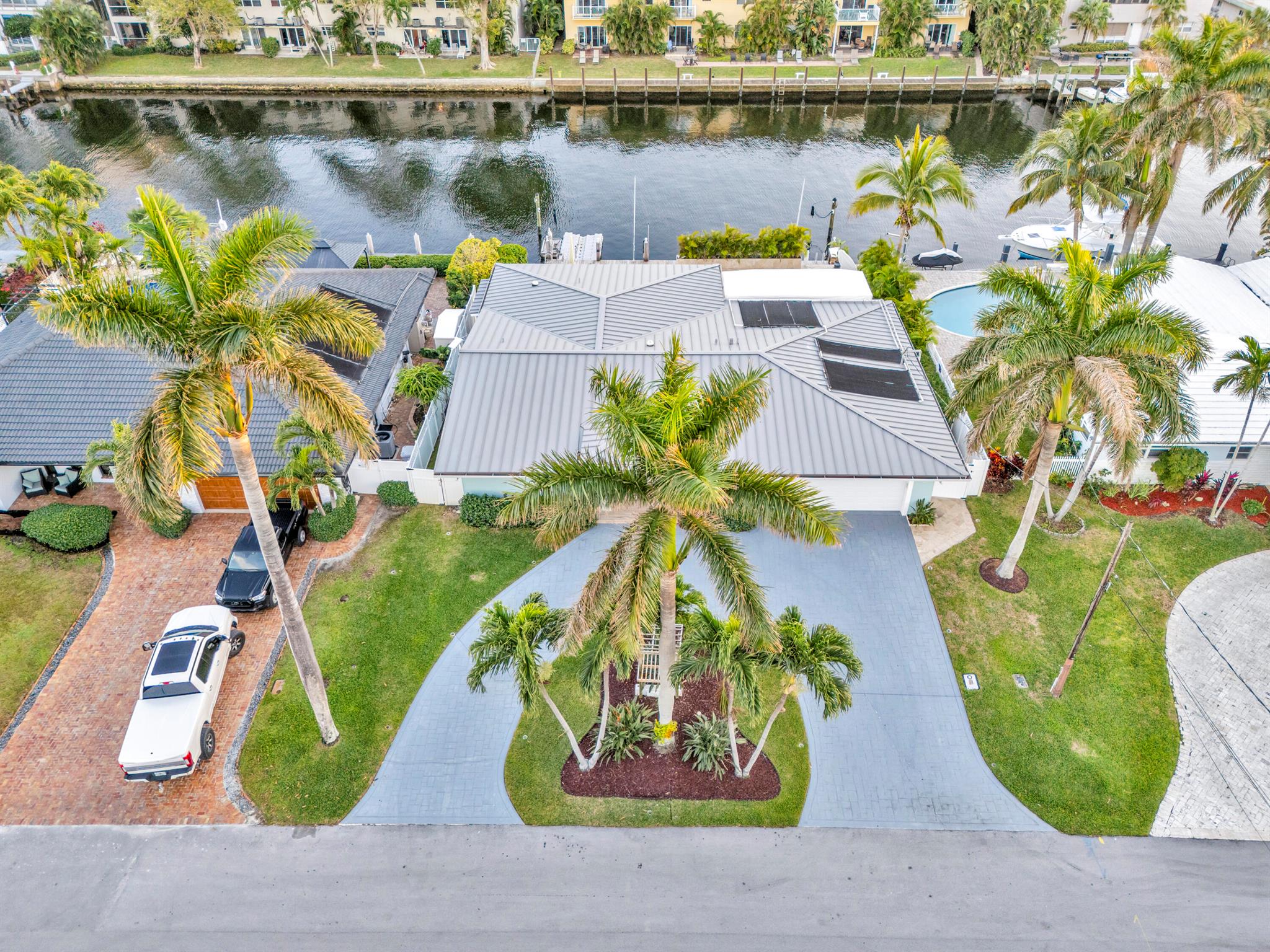 HARBOR VILLAGE SEC - Residential