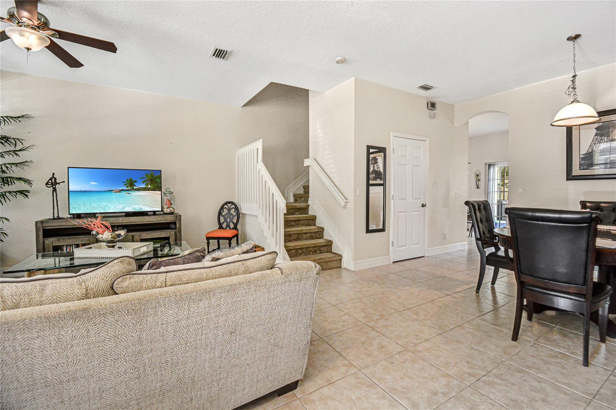 1061 NW 18th Ave