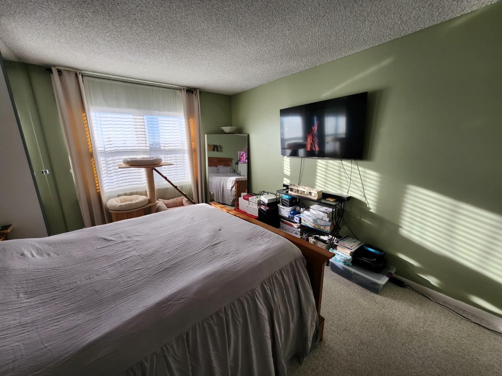 Victoria Park Tower Condo - Residential