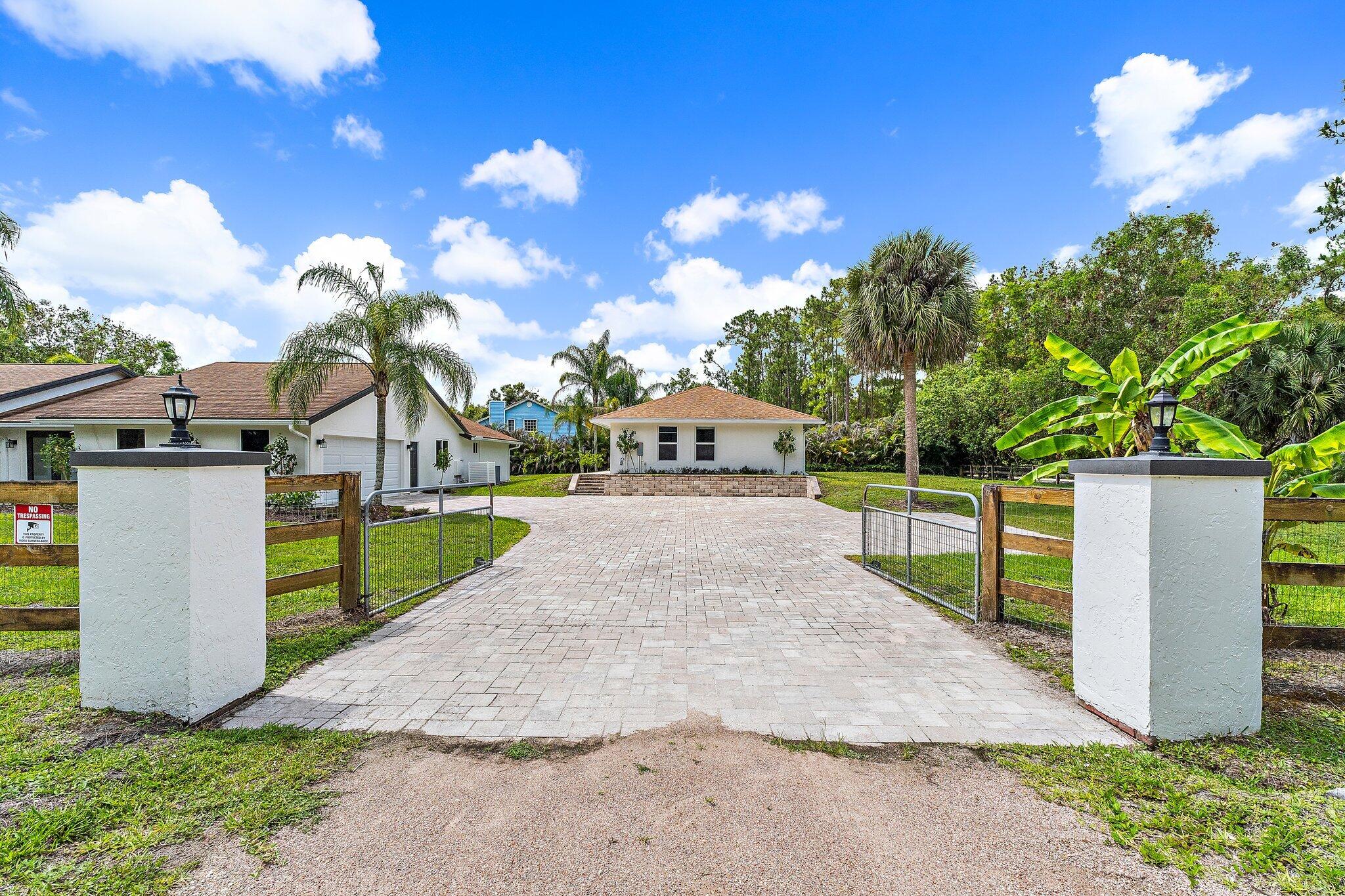 Jupiter Farms - Residential Lease