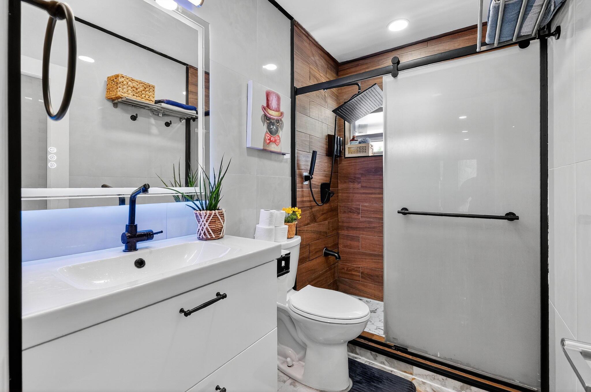 363 WASHINGTON AVE CONDO - Residential Lease