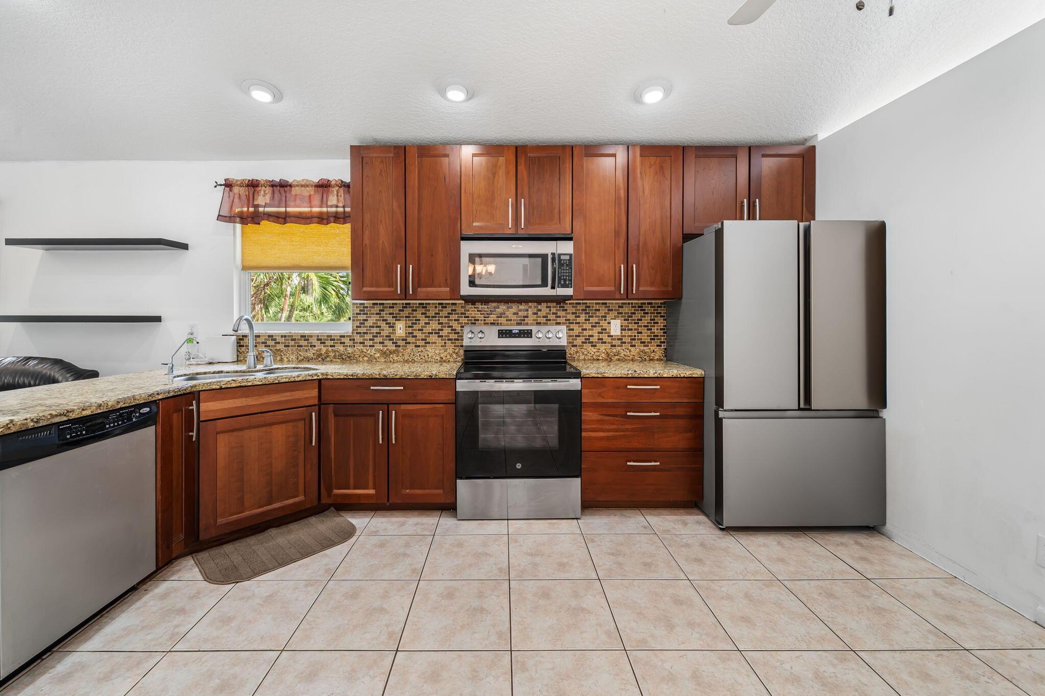 Acreage - Residential