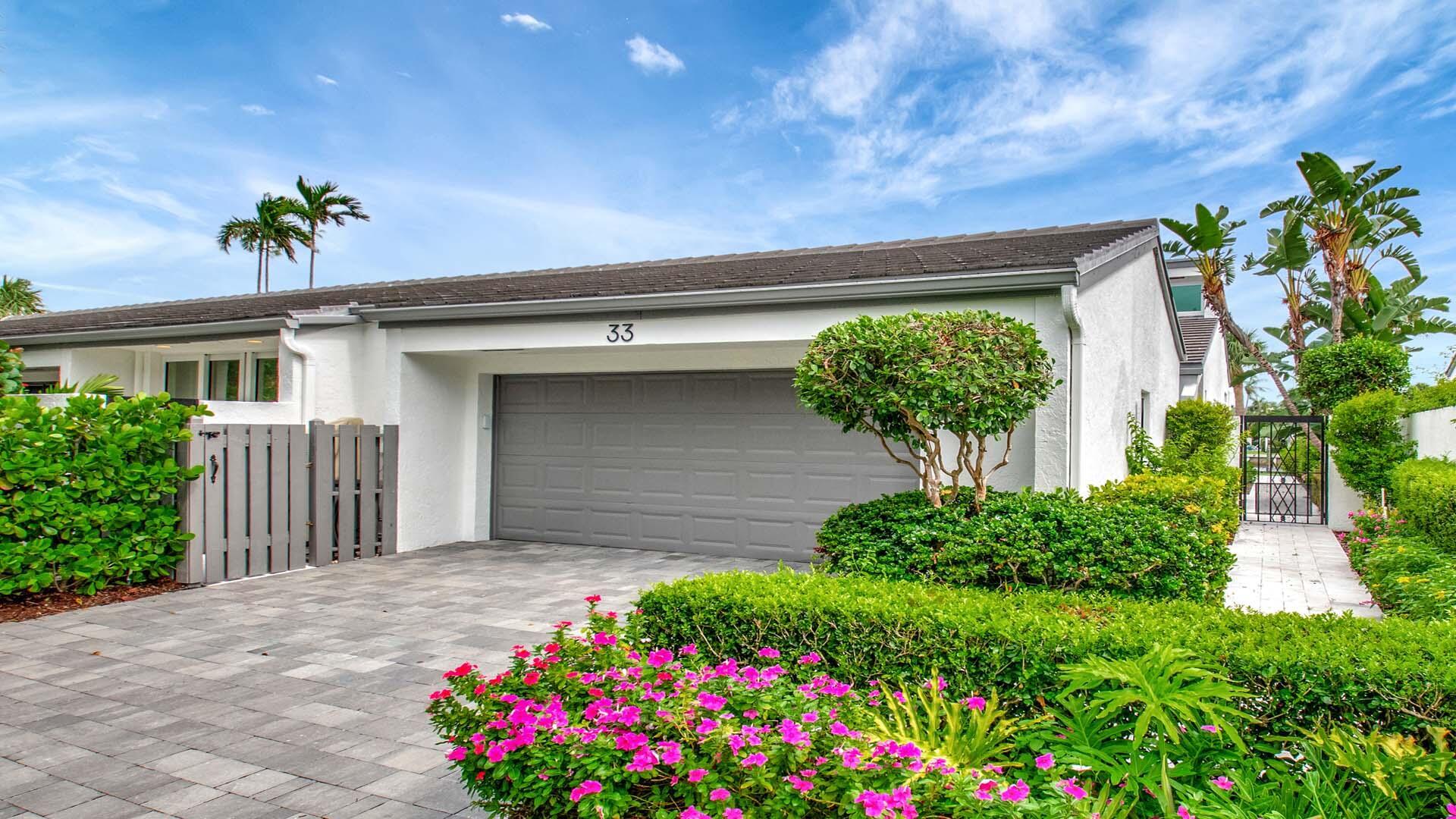 PELICAN COVE - Residential