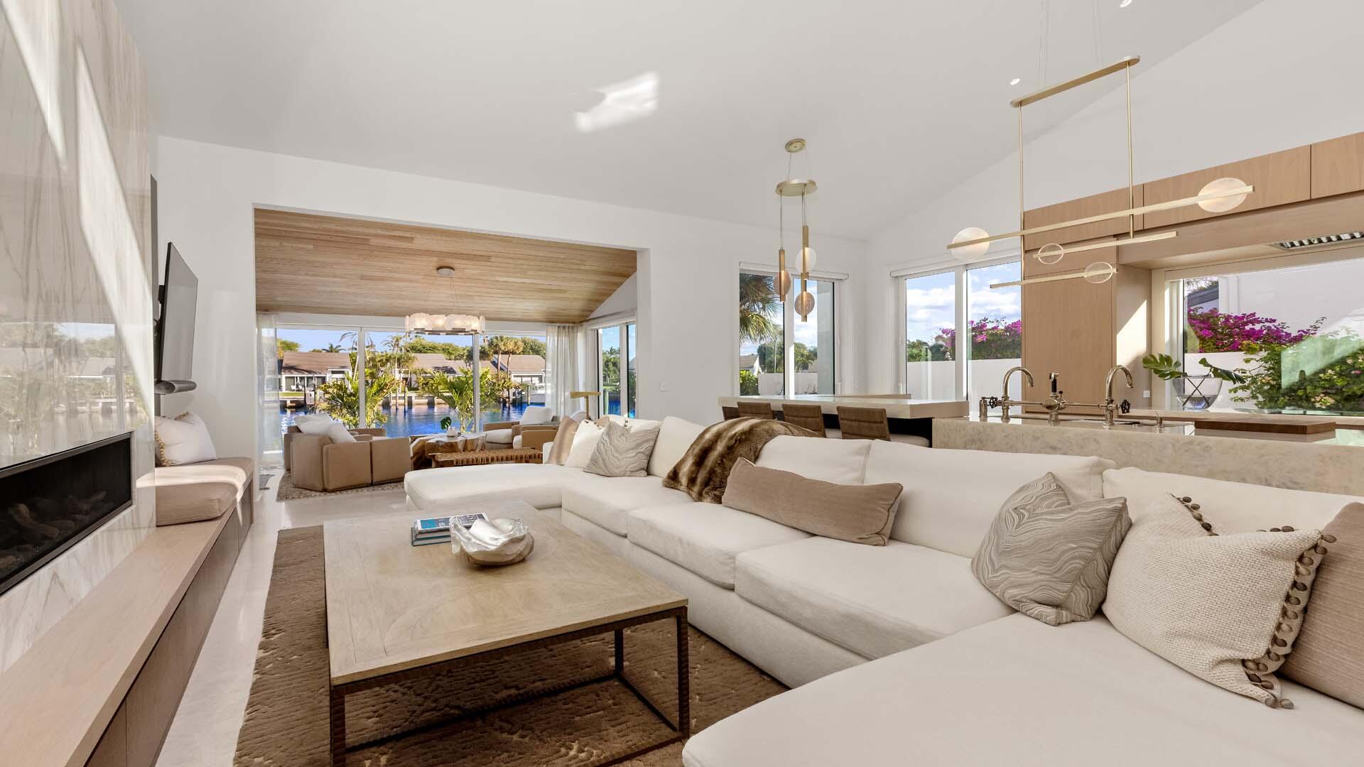 PELICAN COVE - Residential