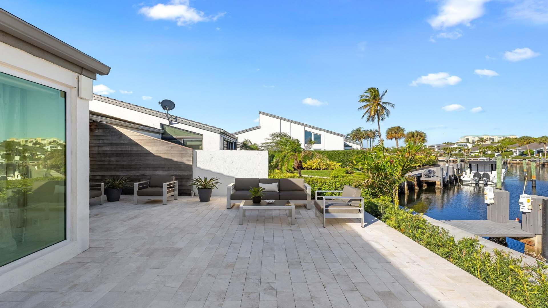 PELICAN COVE - Residential