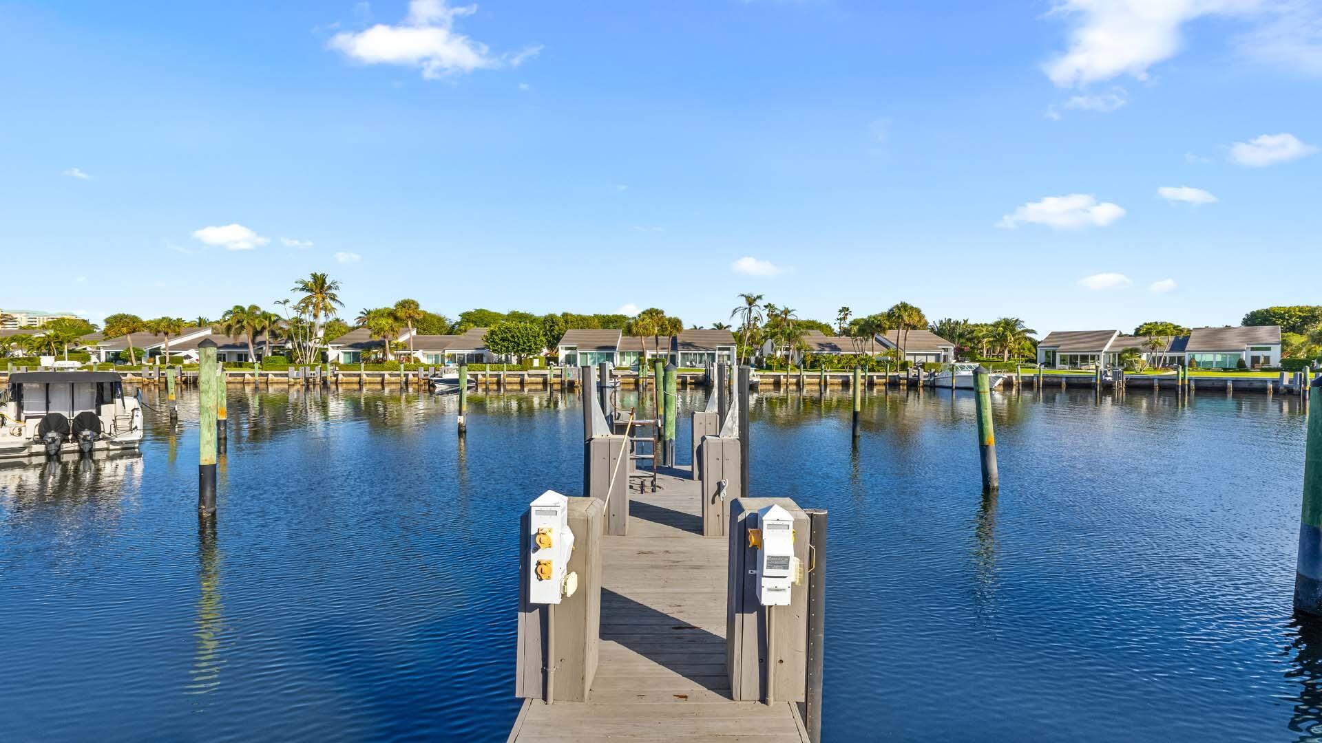 PELICAN COVE - Residential