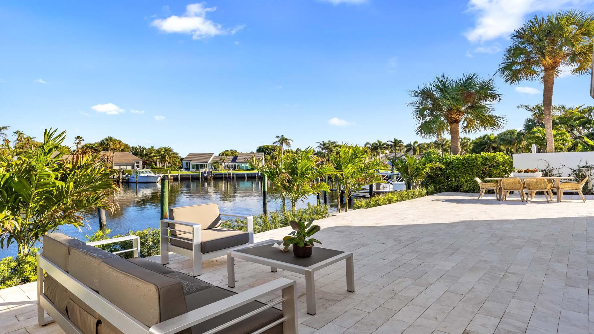 PELICAN COVE - Residential