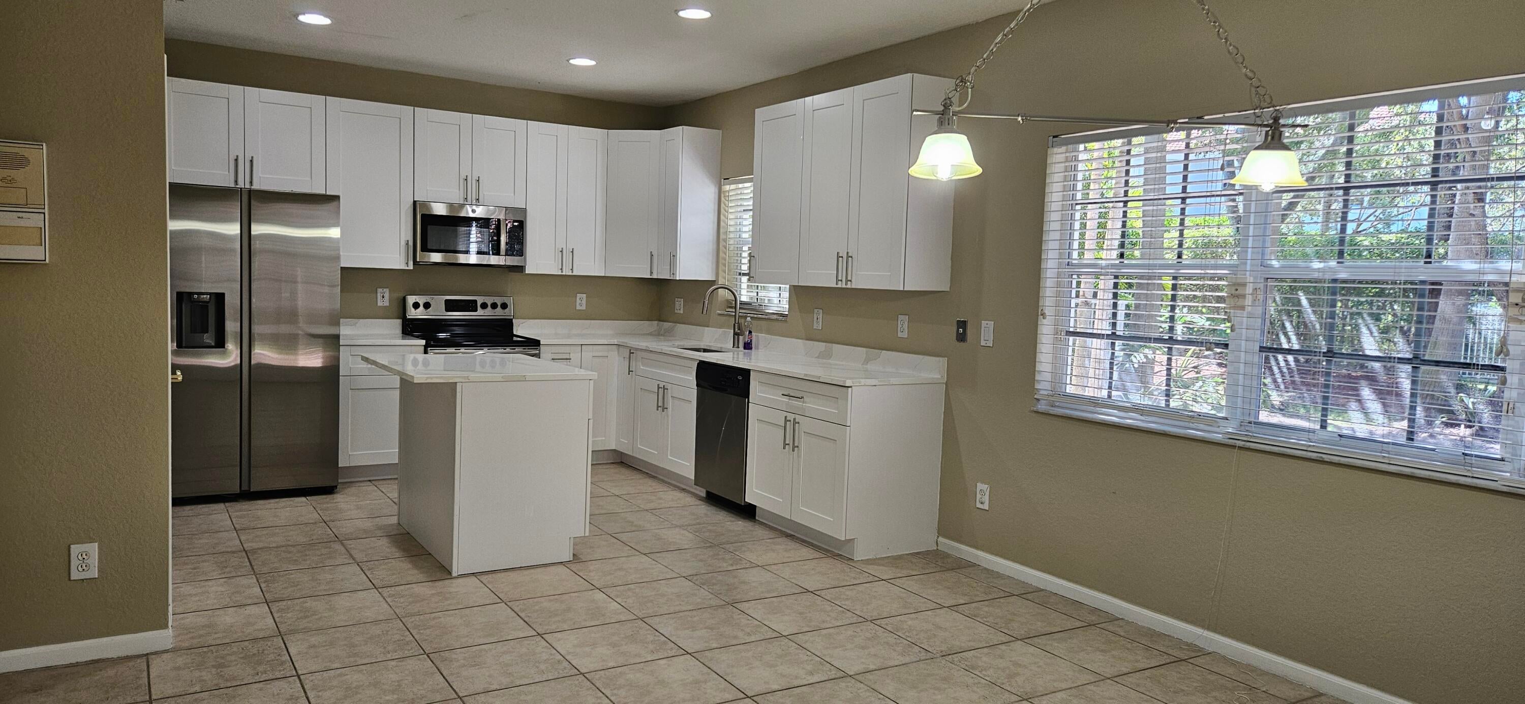 754 NW 126TH Avenue