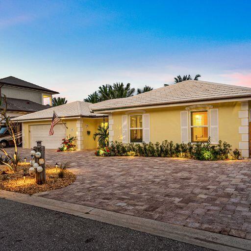 HARBOR ESTATES - Residential Lease