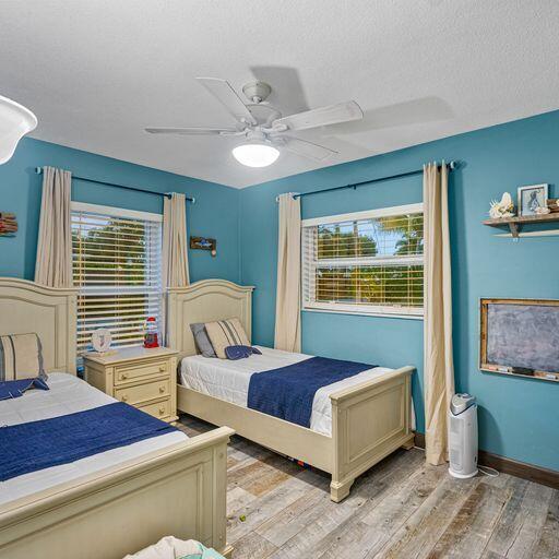 HARBOR ESTATES - Residential Lease