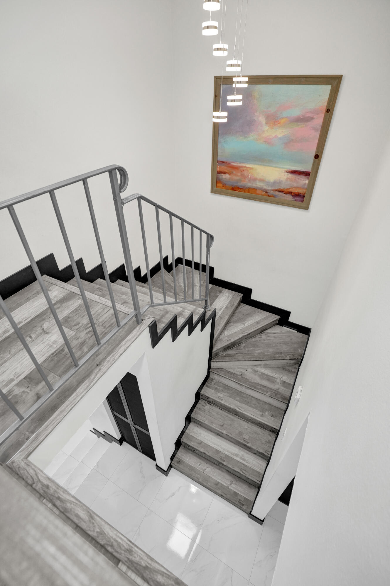 WESTVIEW CONDOMINIUM No.1 - Residential