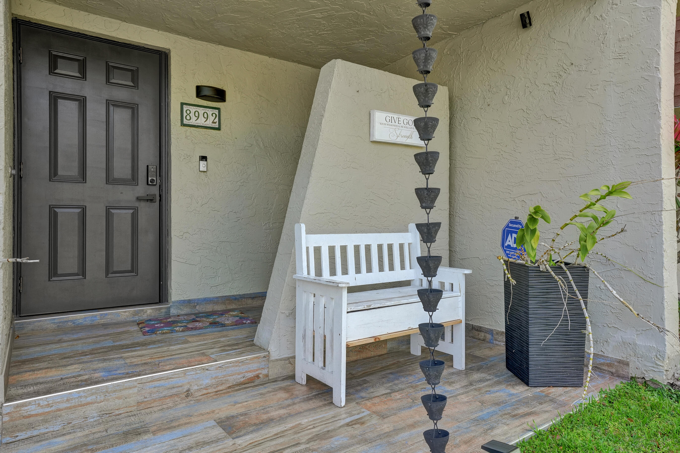 WESTVIEW CONDOMINIUM No.1 - Residential