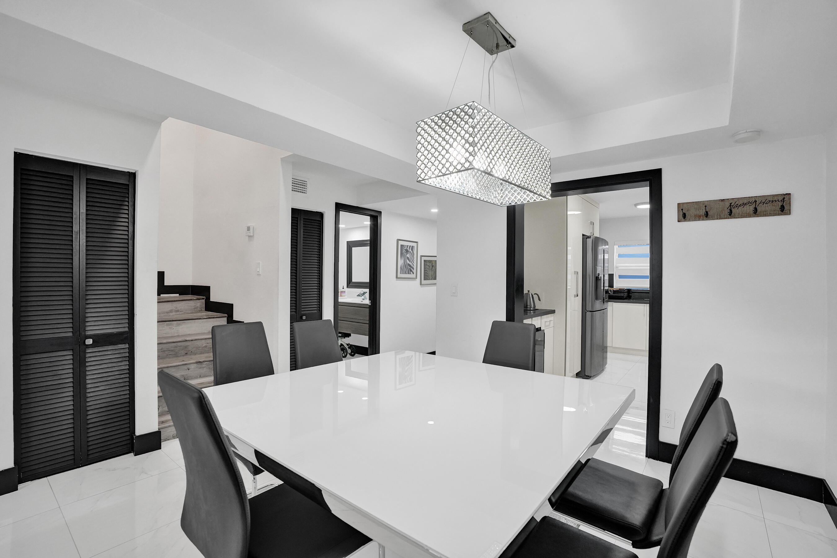 WESTVIEW CONDOMINIUM No.1 - Residential