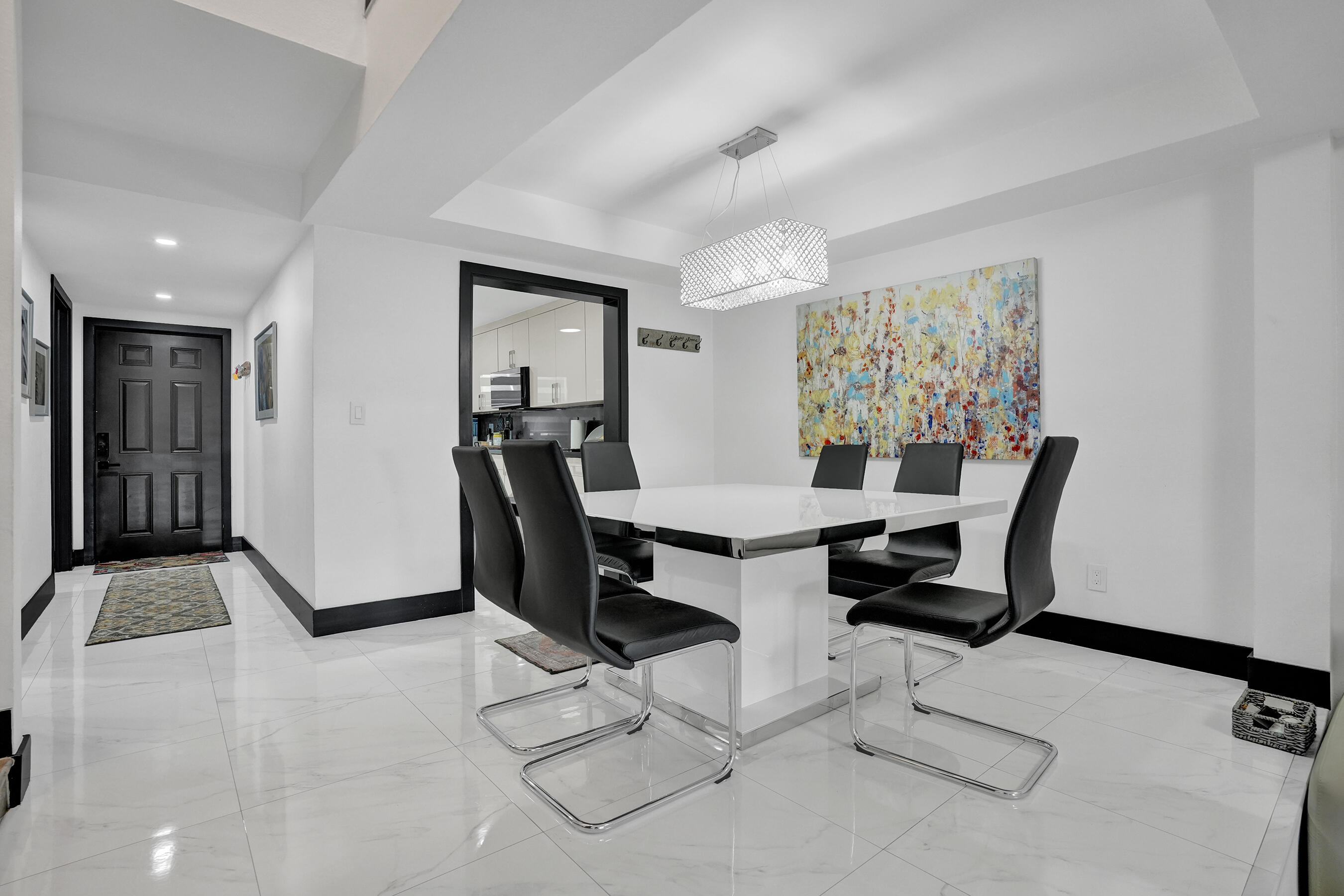 WESTVIEW CONDOMINIUM No.1 - Residential