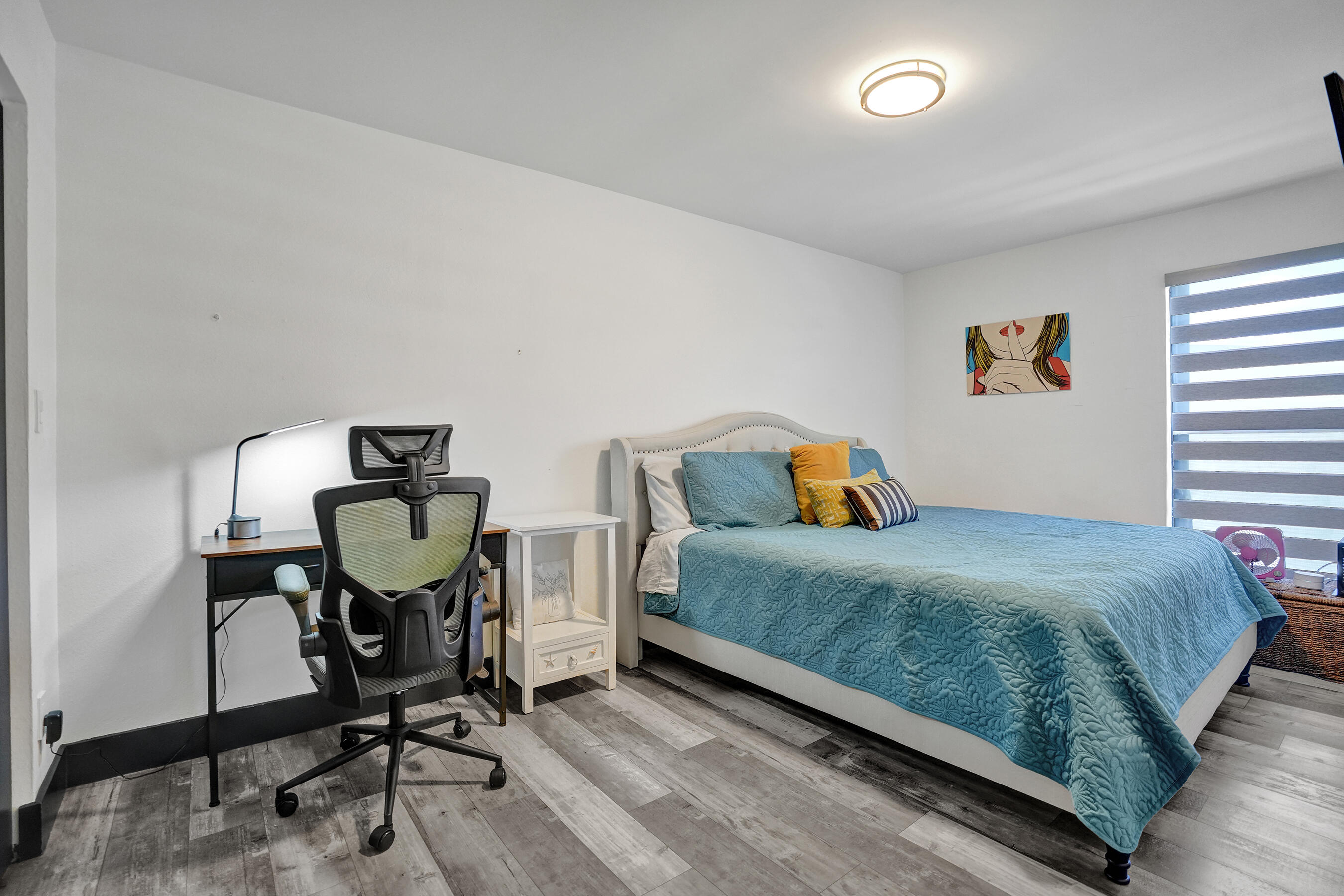 WESTVIEW CONDOMINIUM No.1 - Residential