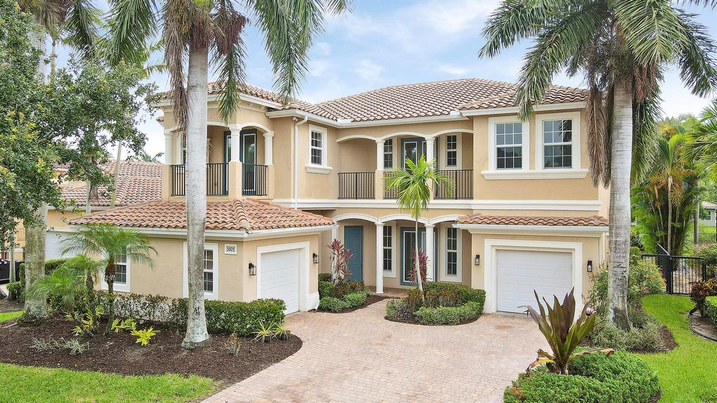 Photo of 5605 SW Gray Fox Drive, Palm City, FL 34990 (MLS # R11098114)