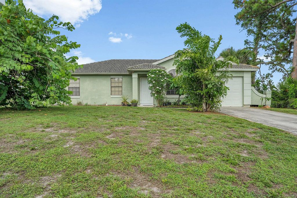Photo of 2849 SW Pierson Road, Port Saint Lucie, FL 34953 (MLS # R11094851)