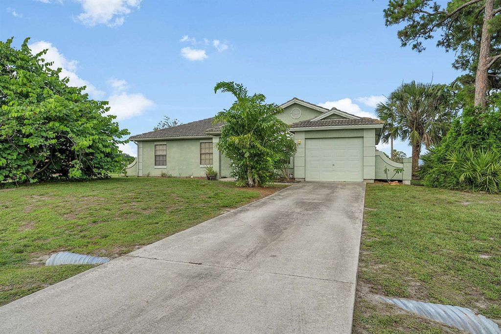Photo of 2849 SW Pierson Road, Port Saint Lucie, FL 34953 (MLS # R11094851)
