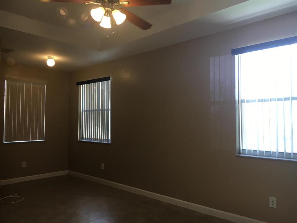 SHOMA VILLAS III AT ROYAL PALM CONDOI - Residential Lease