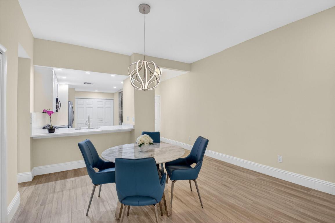 LA PAZ AT BOCA POINTE - Residential