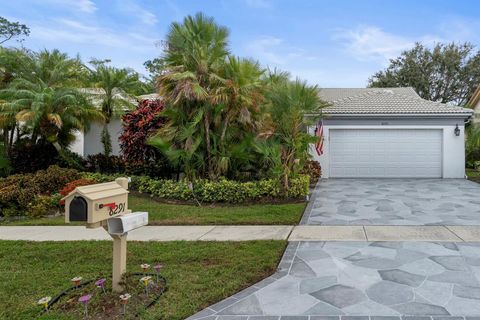 A home in Lake Worth