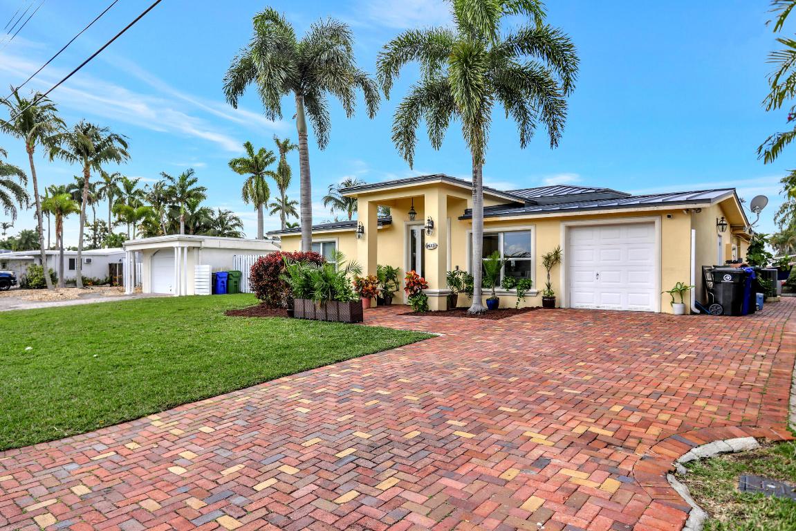 LAUDERDALE ISLES NO 2 - Residential