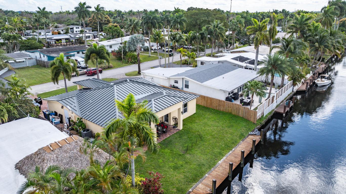 LAUDERDALE ISLES NO 2 - Residential