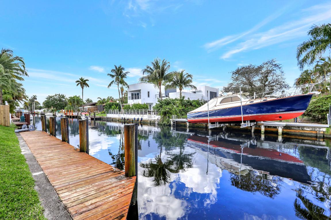 LAUDERDALE ISLES NO 2 - Residential