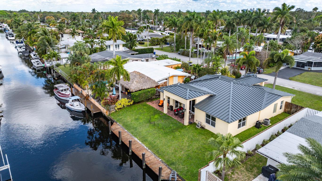 LAUDERDALE ISLES NO 2 - Residential