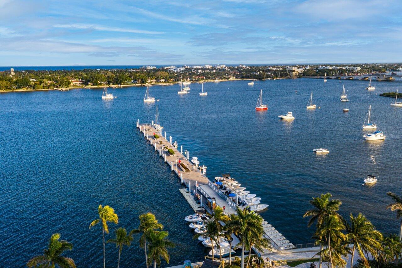 CITYPLACE SOUTH TOWER CON - Residential
