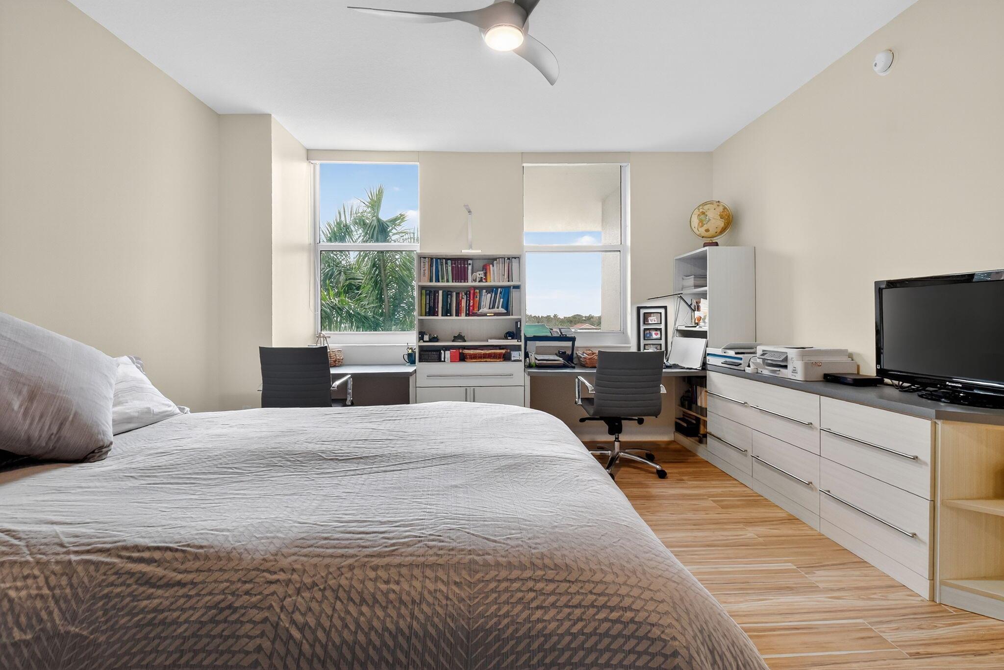CITYPLACE SOUTH TOWER CON - Residential
