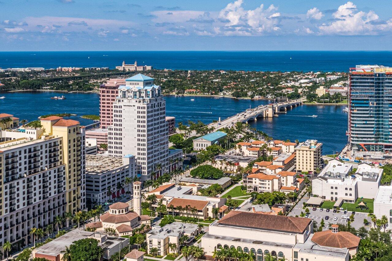 CITYPLACE SOUTH TOWER CON - Residential