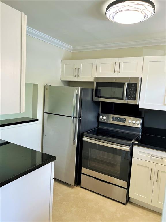 Royal Park Gardens - Residential