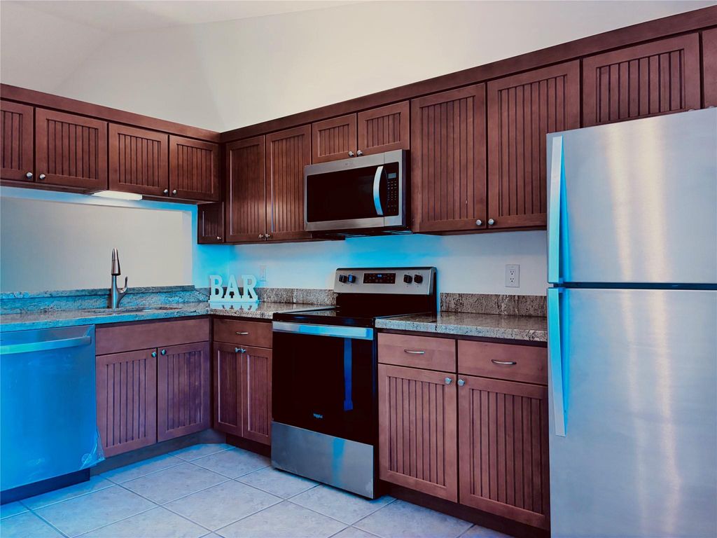 Photo of 176 Bent Arrow Dr, Jupiter, FL 33458 (MLS # F10537123)