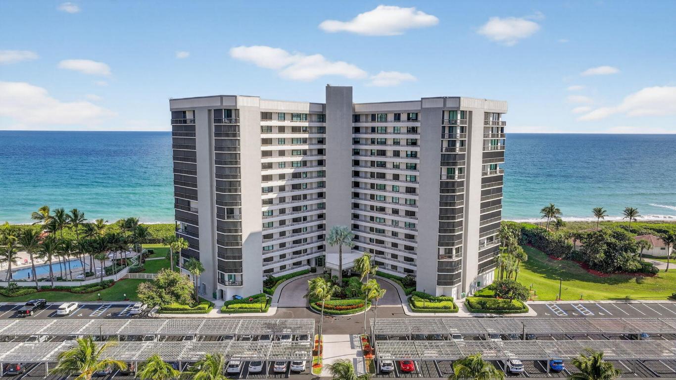 ISLAND DUNES OCEANSIDE CONDOMINIUM I - Residential