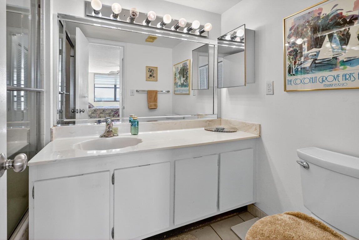 Biscayne Cove - Residential